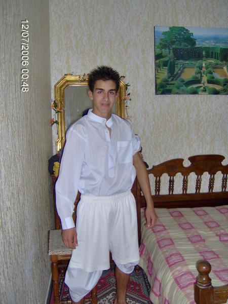 c moi ( rayss hmad o bihi)